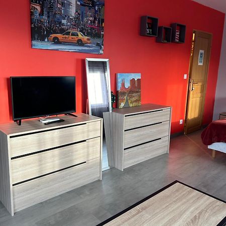 Chambres De Valerie Saint-Cyprien  Buitenkant foto